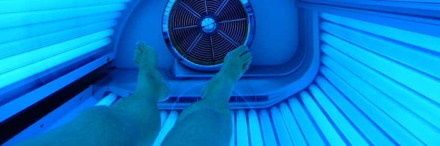 I pericoli delle lampade abbronzanti